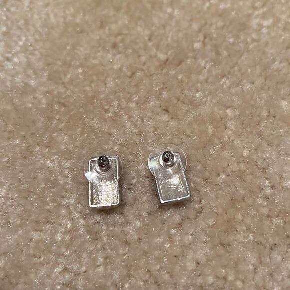 Silver & black pendant with matching pierced earrings. - Picture 3 of 5